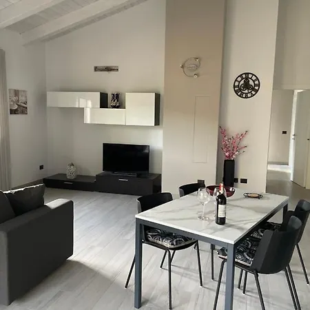 Apartment La Casa Nel Bosco