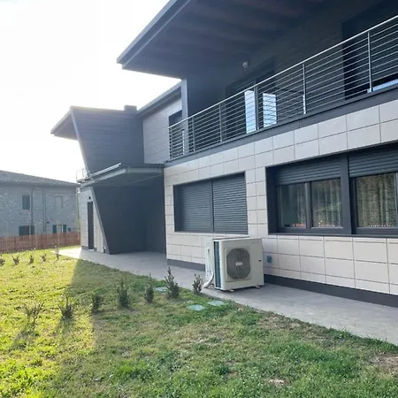 Apartment La Casa Nel Bosco *